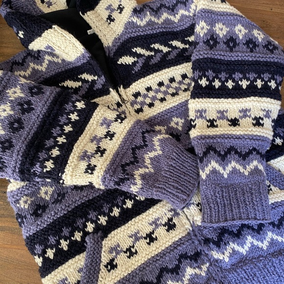 Handmade in Nepal 100% Wool zip up hooded sweater– Fully Lined – Oversized M - Picture 6 of 8